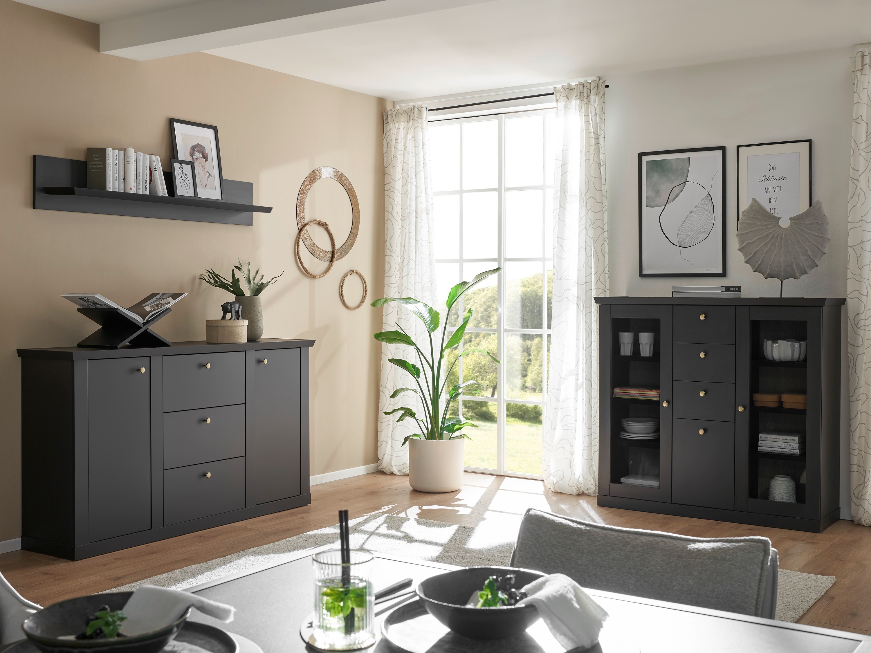 Møbelkollektion Lirsero