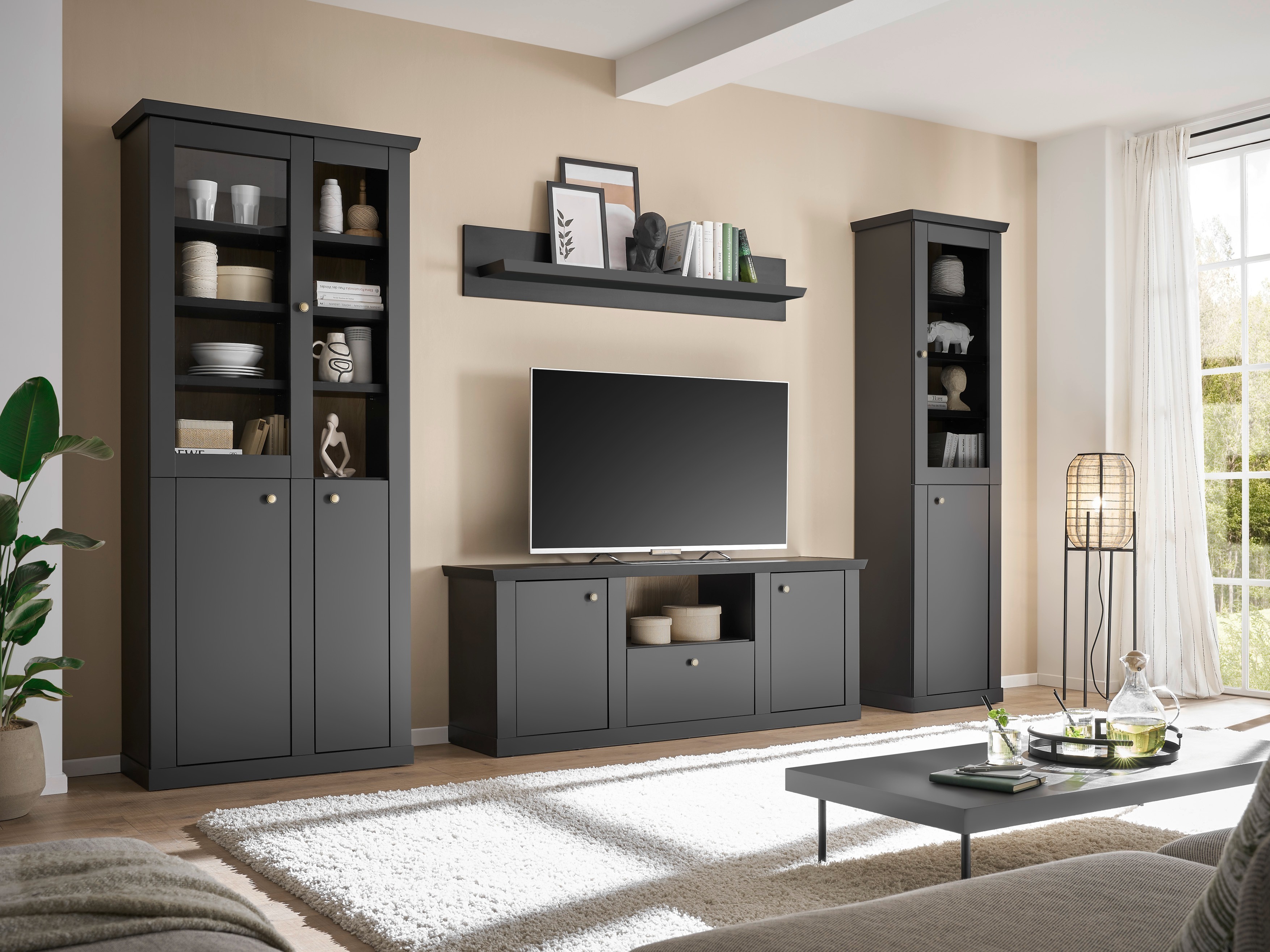 Møbelkollektion Lirsero