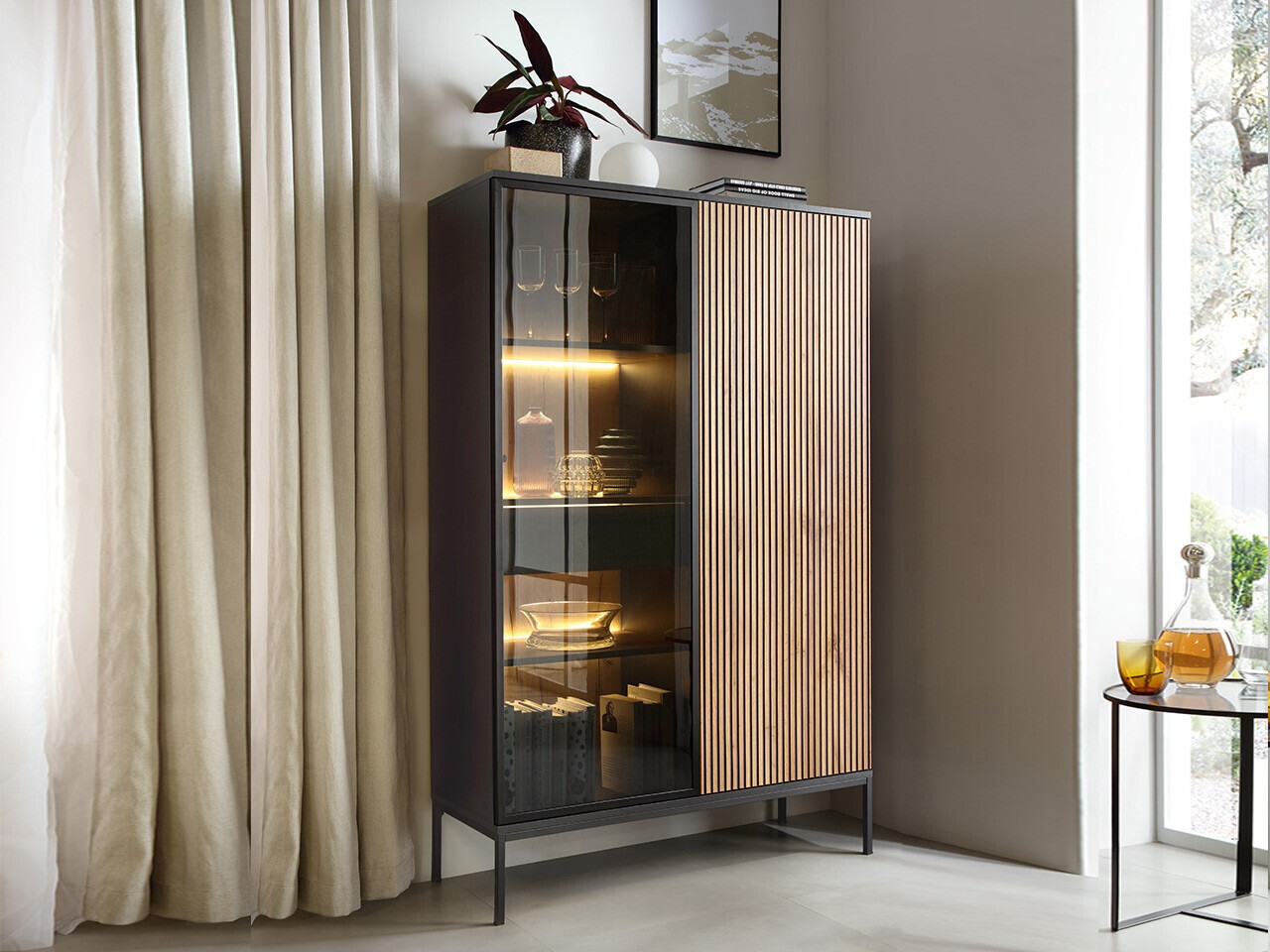 Reol Manal (Sort + Wotan eg)