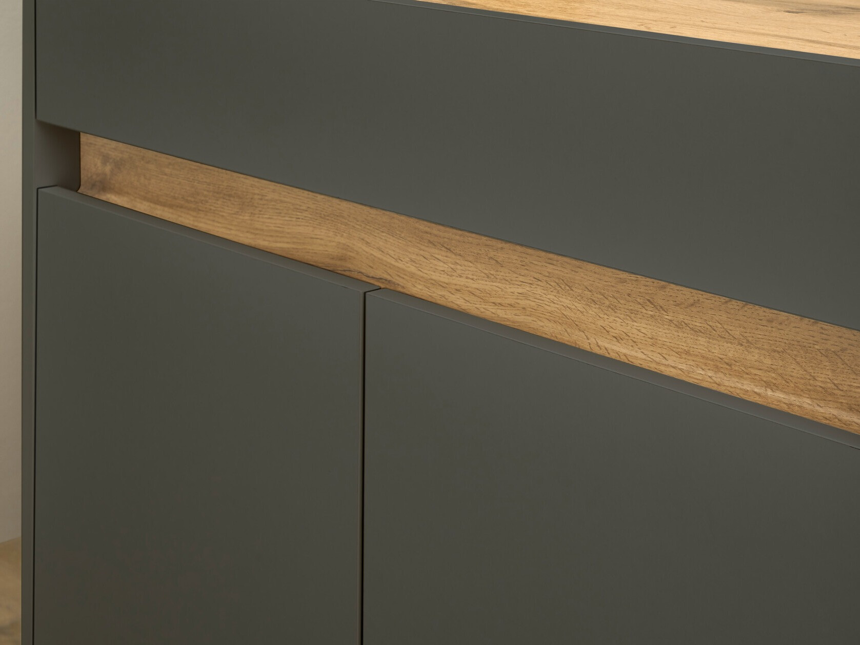 Kommode Elbsori 110 (Antracit + Wotan eg)