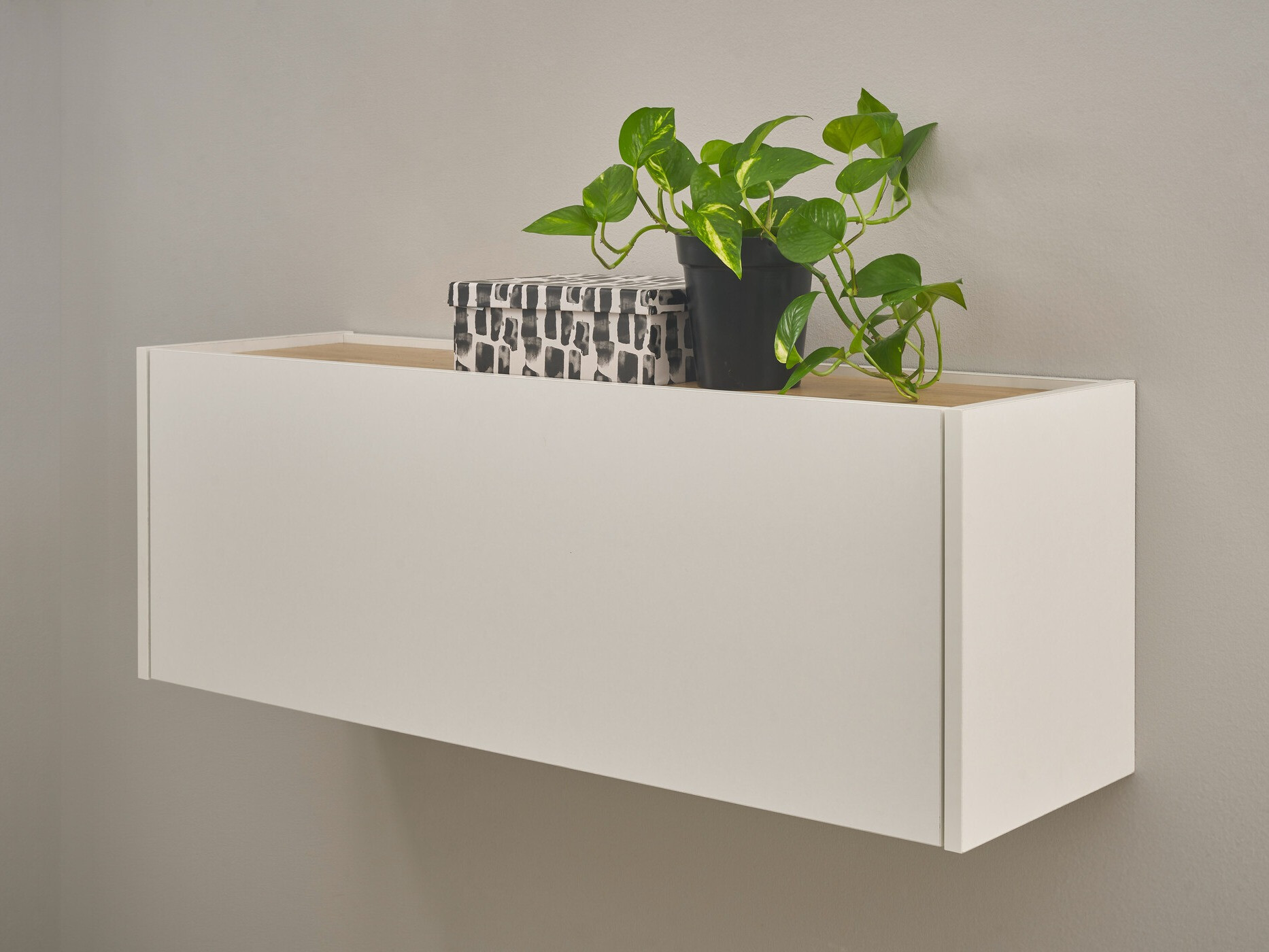 Vægskab Elbsori 109 (Hvid + Wotan eg)