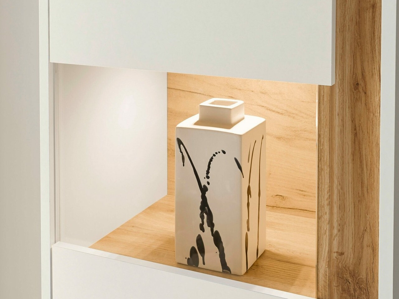 Stuemøbelsæt Elbsori 122 (Hvid + Wotan eg)