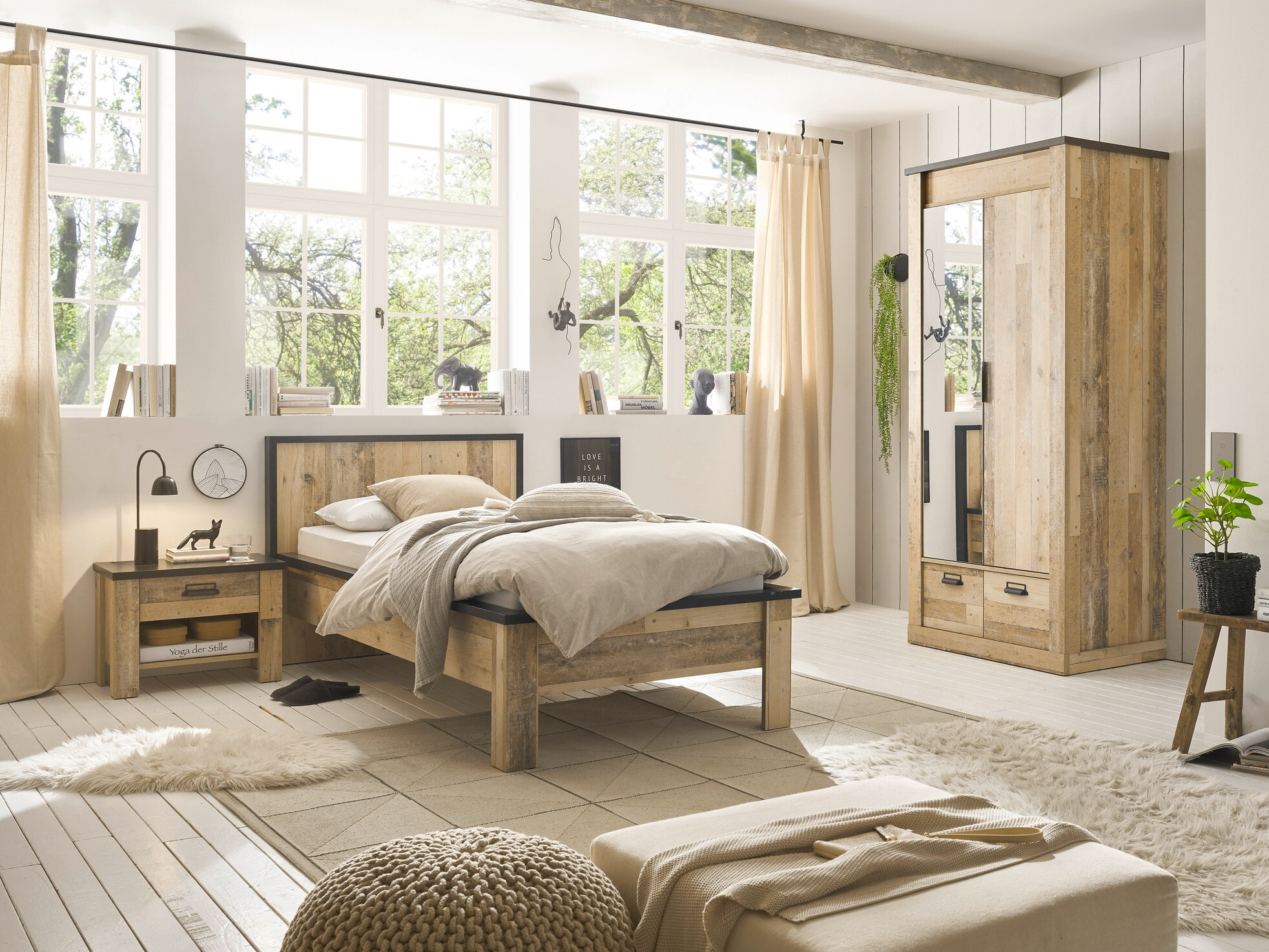 Seng Cirtale 109 (Modnet træ + Antracit)