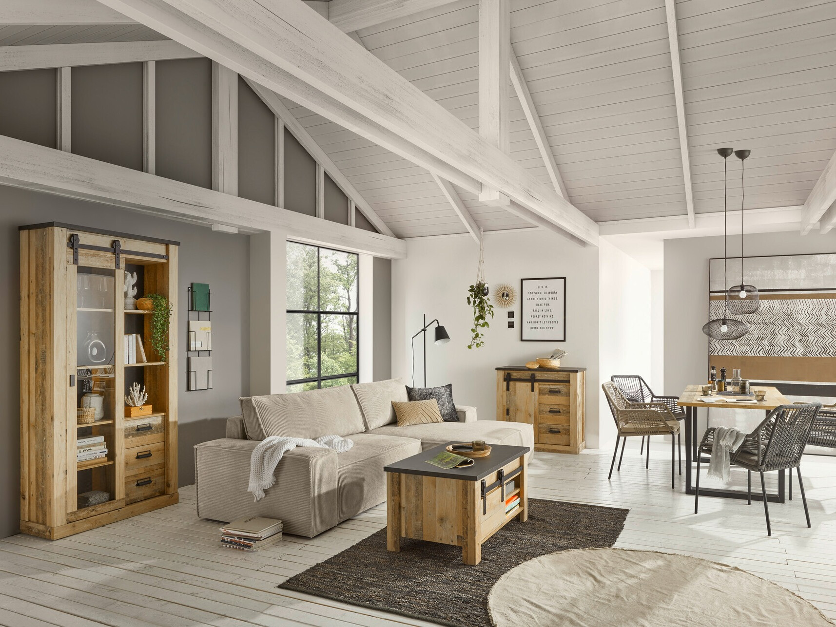 Kommode Cirtale 117 (Antracit + Modnet træ)