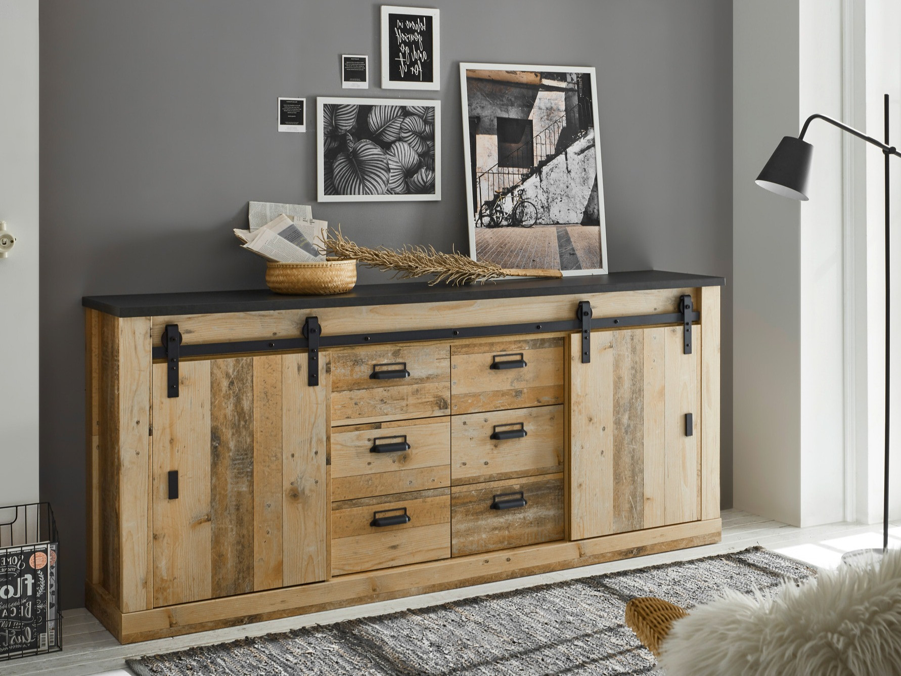 Kommode Cirtale 118 (Antracit + Modnet træ)