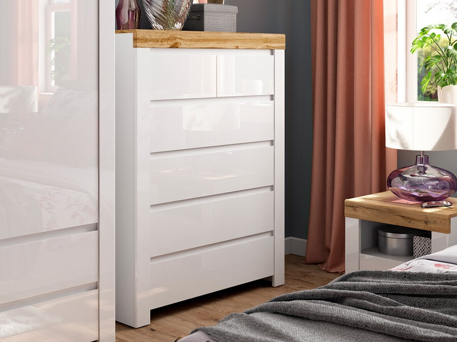 Kommode Sonsoru 114 (Hvid + Glansfuld hvid + Wotan eg)