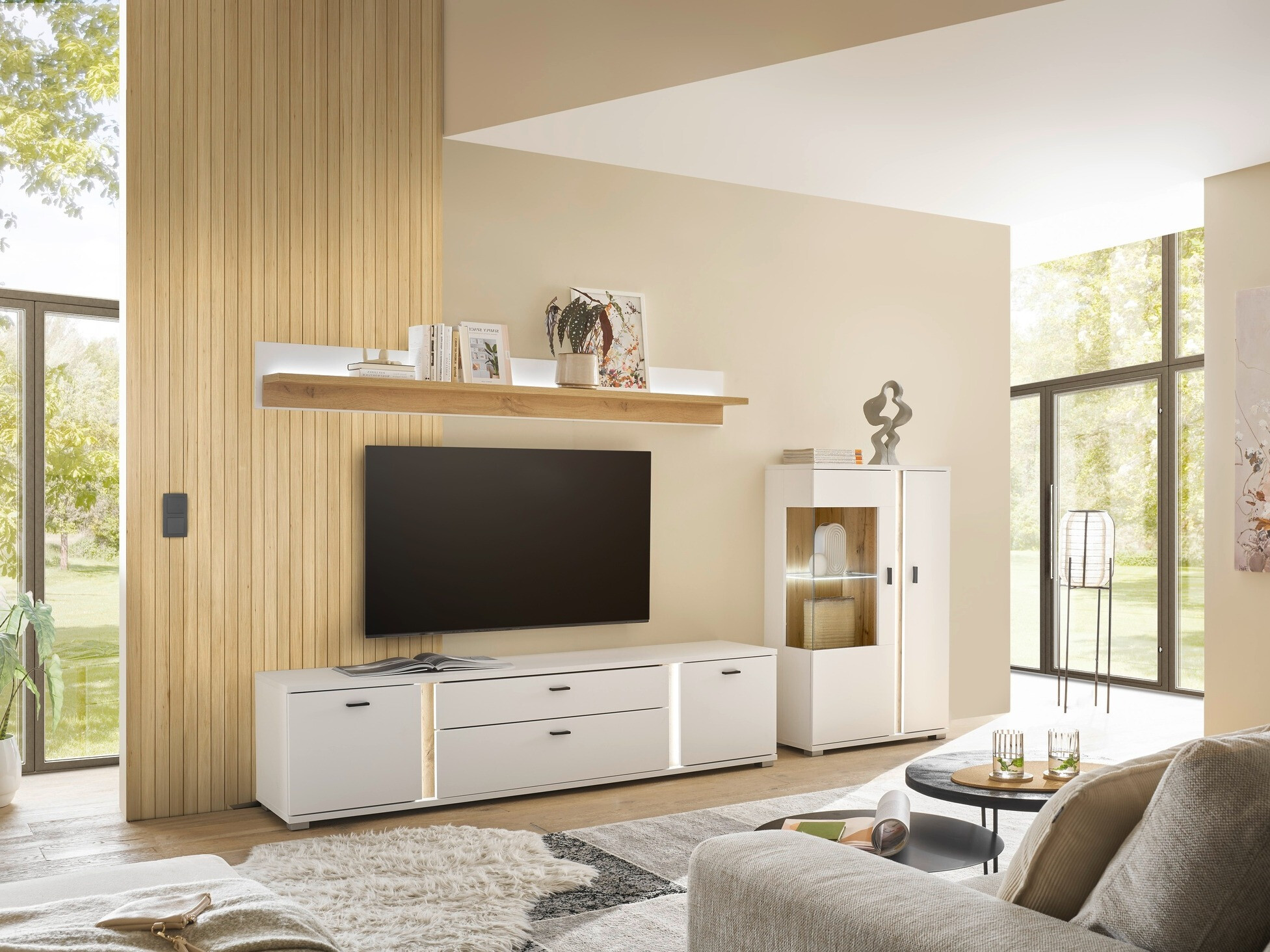 TV-bord Avimavi 105 (Hvid + Wotan eg)