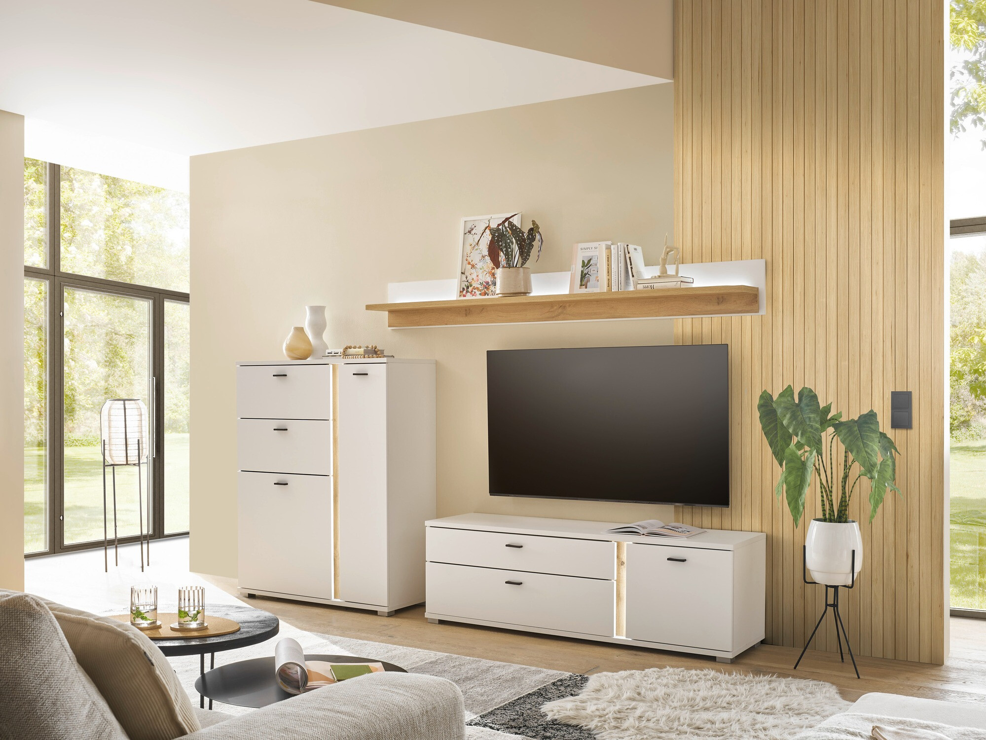 Kommode Avimavi 108 (Hvid + Wotan eg)