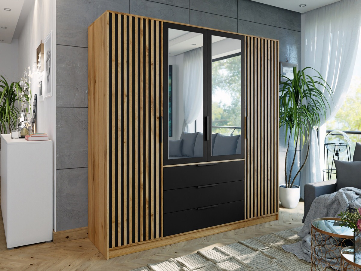 Garderobeskab Enolevo 114 (Wotan eg)