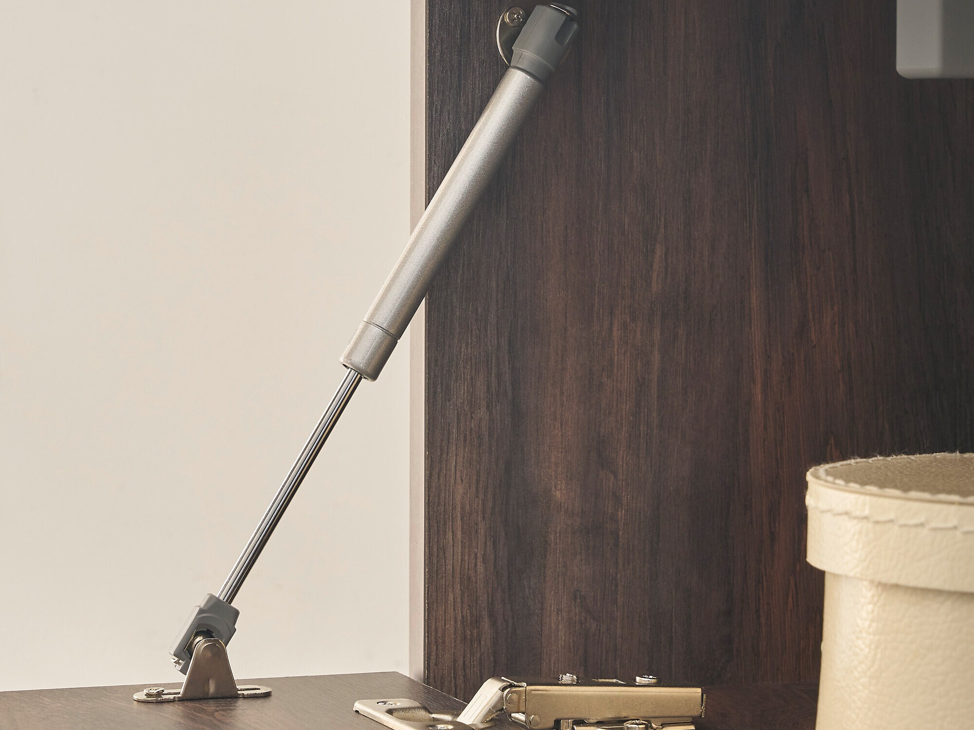 Vægskab Beltolo 109 (Egetræ)