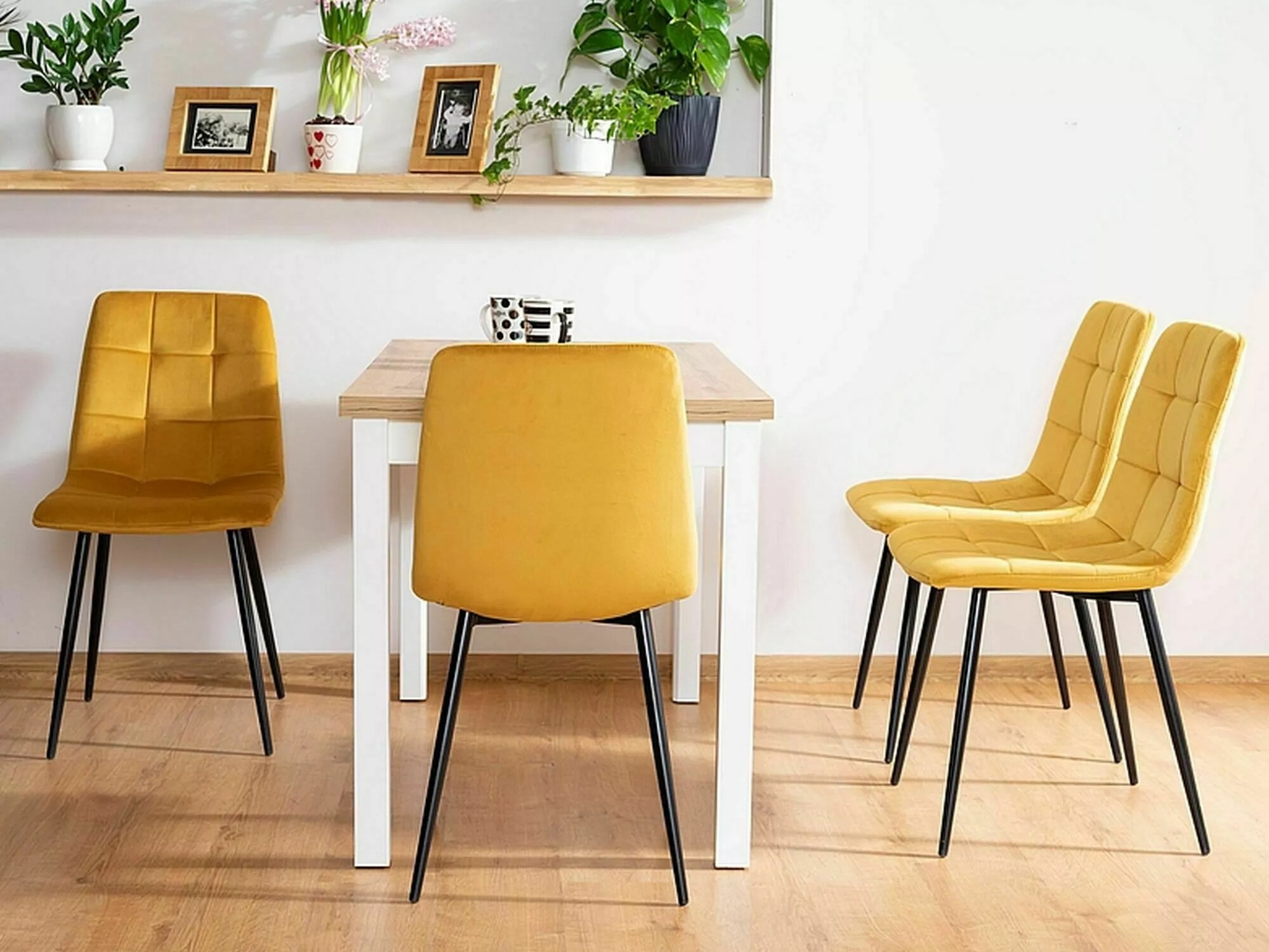 Stol Detroit 755 (Gul)