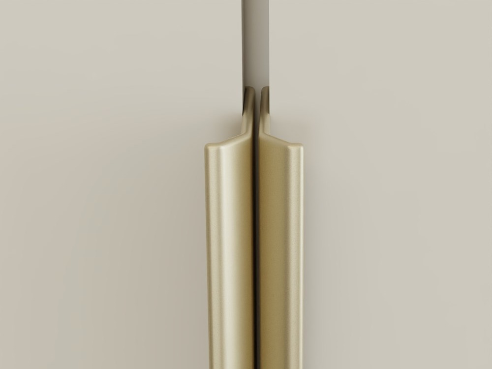 Garderobeskab Mandeville 370 (Kashmir + Gylden)