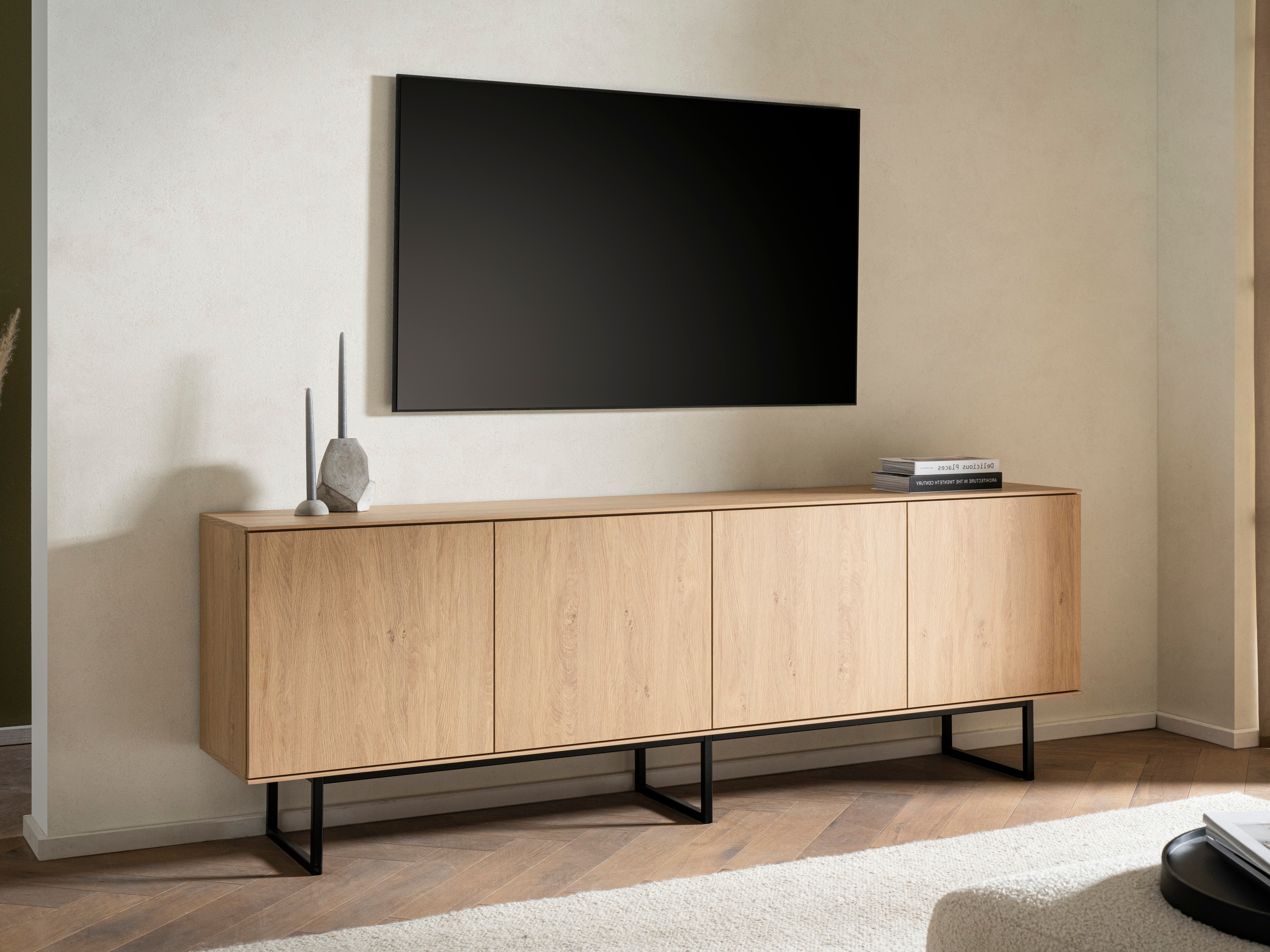 TV-bord Bentesa 114 (Egetræ)