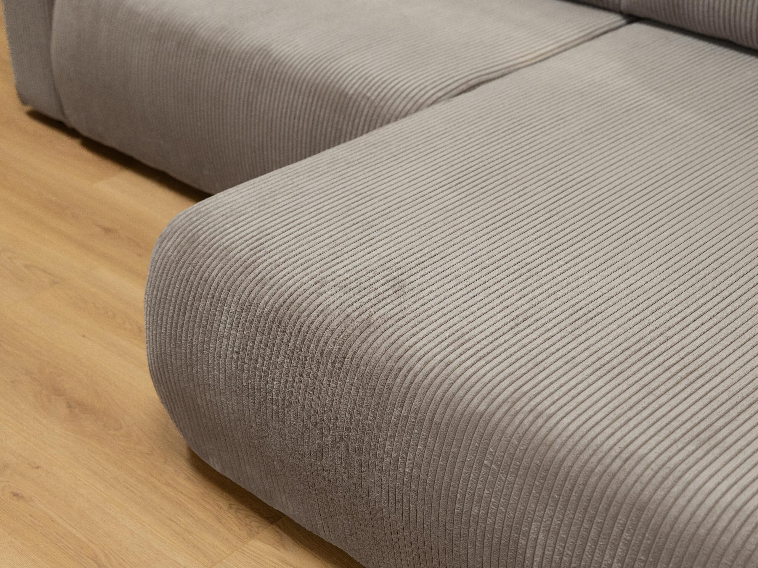 Hjørnesofa Luxum (Poso 02)